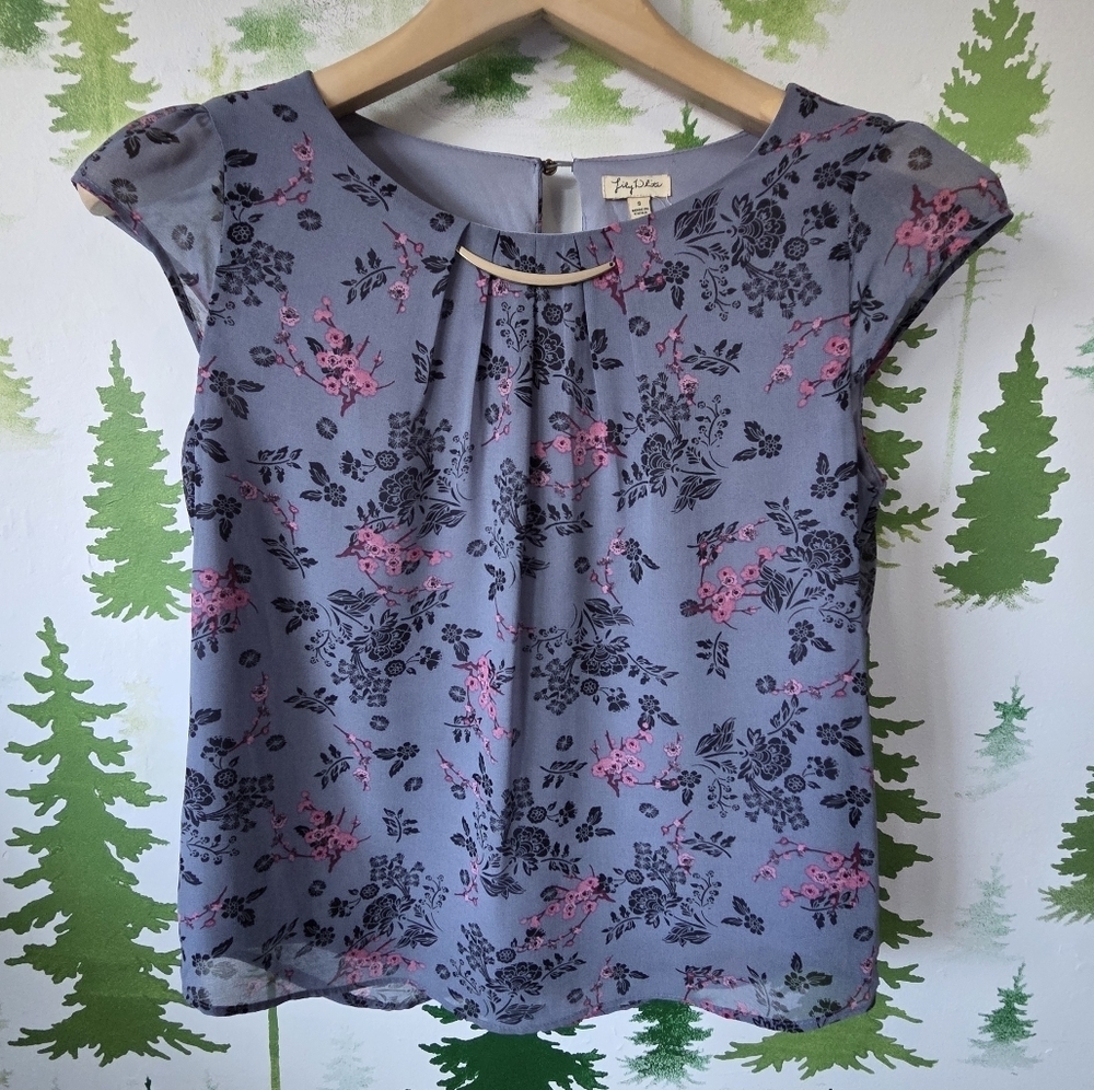 Lily White Floral Top